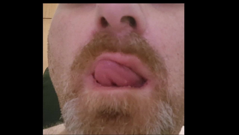 ChubbyDaddyBearLuka: Беззубик впускает нас в рот — фетиш на рот