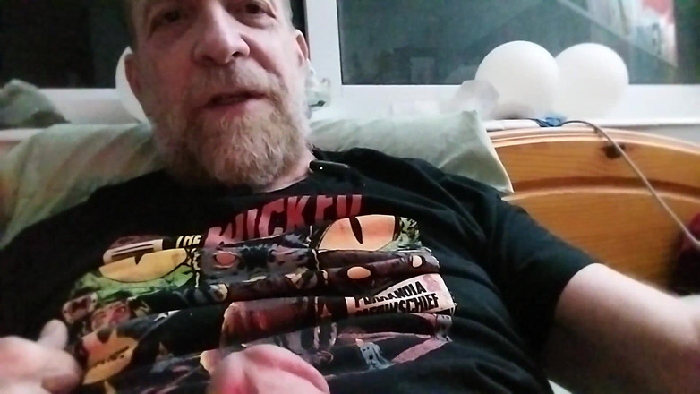 Hairyartist: Il pop ti dà il suo cazzo grasso