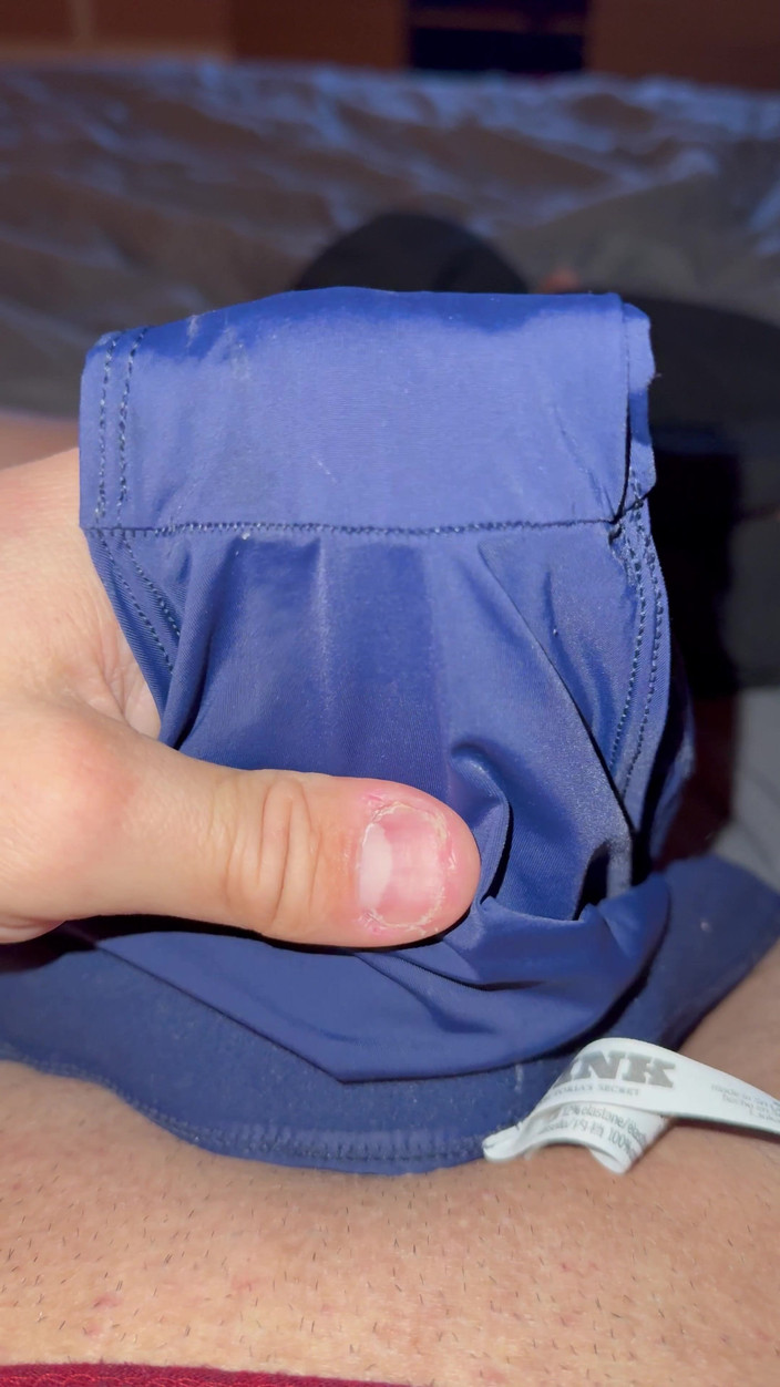 Bigbrook45: Nurses Blue Saten Külot