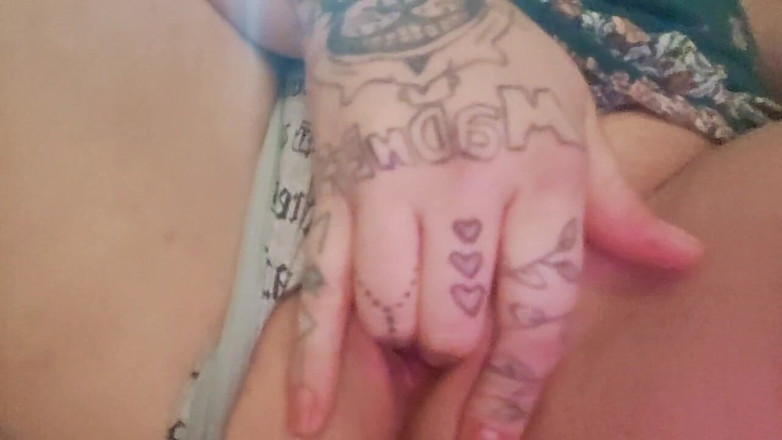 MarkkedBunniigirl: Meine muschi