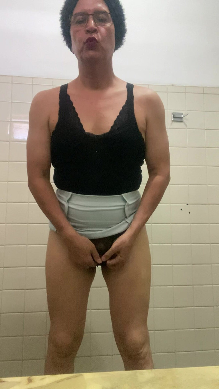 Emmanatmx: Emmanataly Menina incrível