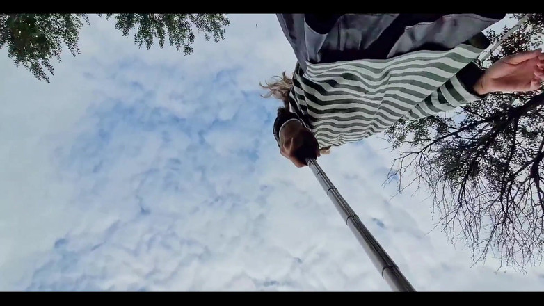 Juli Smith Meow: Bir walk almaya karar verdim ve her zamanki gibi külotumu...