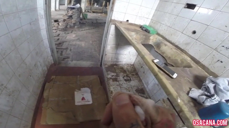 World Gay: Přeskočil jsem zeď, abych si udělal honí v třesoucí se...