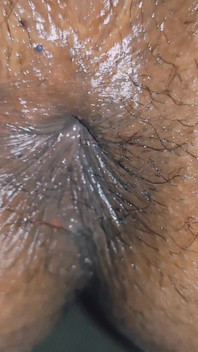 Bhabhi nahm es zum ersten mal in den arsch