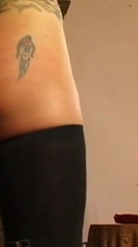 Sexy blonde arschpenetration demütigend