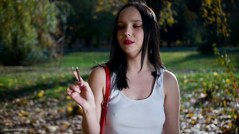 Russian Smokers: Anastasia