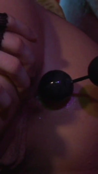 She Get a Extreme Sex From the Two Guys with a Big Cock