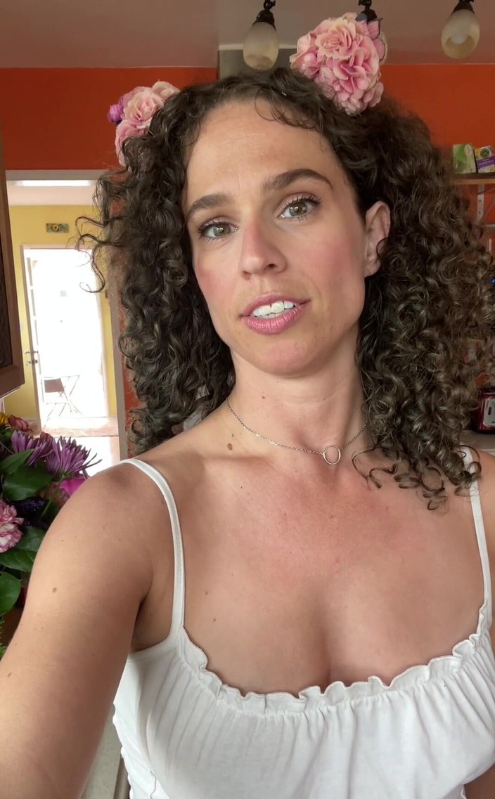 VibeWithMommy: Hey Beautiful Humans! मैं सब क्या यह एक छोटे आदमी डेटिंग की तरह पूछा हो । इसकी बहुत बढ़िया चुदाई और इसके कुछ पतन भी हैं।