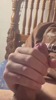 Un Video Porno Mi Ha Fatto Eccitare Così Tanto Che Ho Eiaculato Troppo