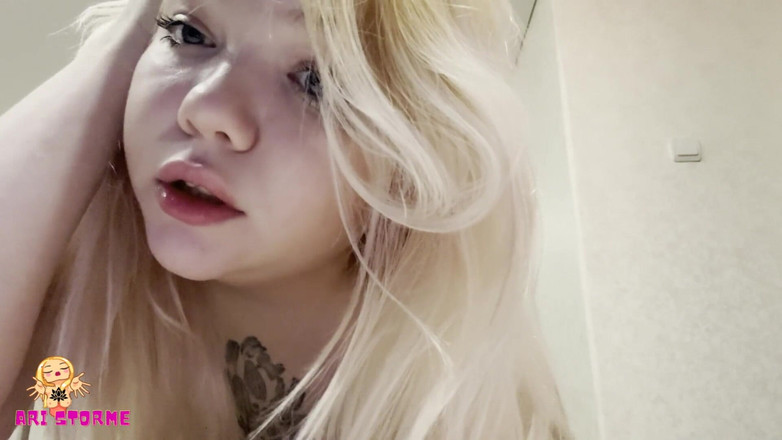 AurelliaCreampie: Cô vợ trẻ muốn tôi liếm âm hộ của cô ấy sau...