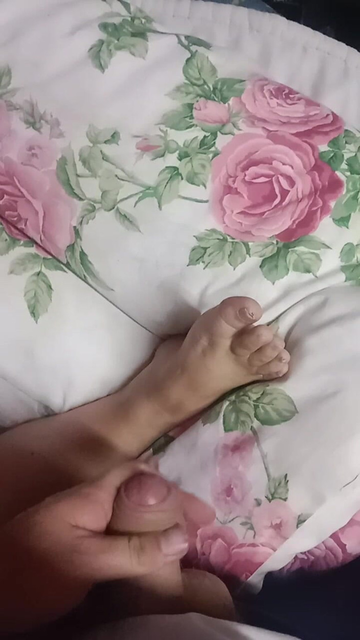 Footfetish productions: Secretly Jacking off to Stepmom's Foot