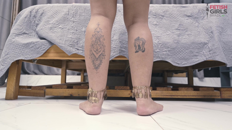 Fetish girls Brazil: Bronze Skin and Silk Threads - Hairy Indian and the Brazilian...