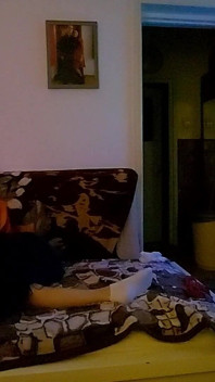 Genç çift gece yarısı seks yapıyor