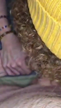 Trans-schlampe Nimmt Großen Schwanz Tief in Den Hals Und Schluckt Sperma - Prettyboi2000x