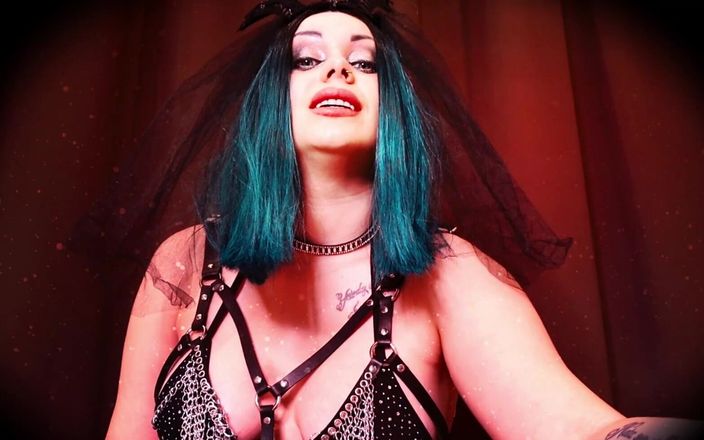 Goddess Misha Goldy: Як ви знаєте, коли ви купуєте кліпи з сайту, я отримую всю вашу інформацію.