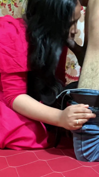 Cette belle Indienne de 18 ans voulait une grosse bite noire, c’est pourquoi elle m’a mis de bonne humeur et fait l’amour audio en hindi bhojpuri