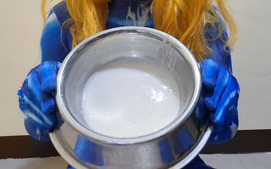 fermerino: Cute Trans Girl połyka ogromny ładunek spermy z BBC Dildo na...