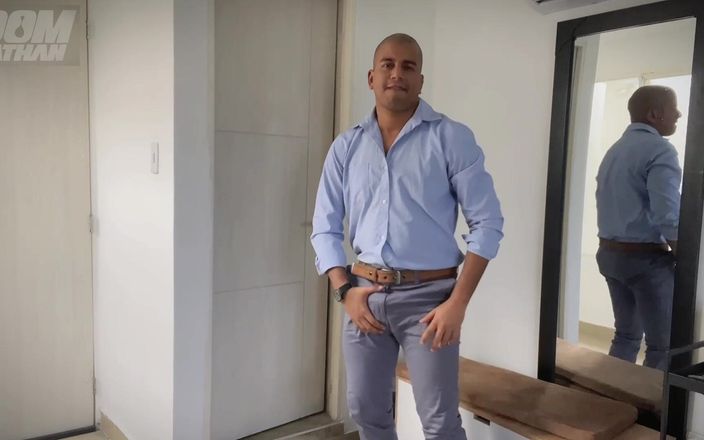 Smoker Master: Ev sahibi kirayı toplamaya geliyor ve fakir olduğun için seni...