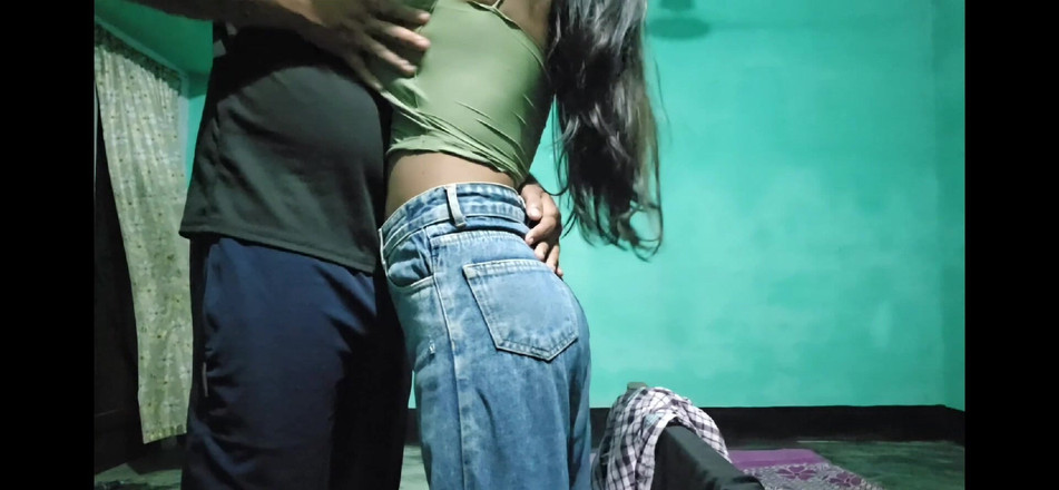 SafeRosebush8: 내 바비에게 브래지어 따먹기 비디오