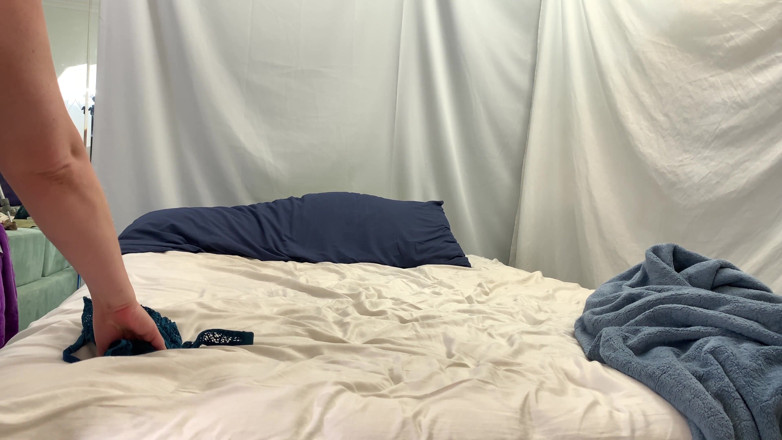 Erin Electra: Stepmom helps stepson cum in the morning