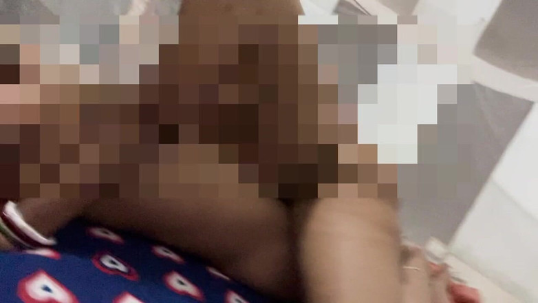 Heybaby: Vidéos nocturnes complètes en amazone, couple indien sexy, sexe hardcore...