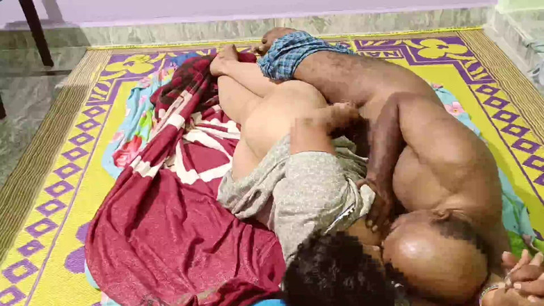 Sexy sindu: 在她家操我可爱的女友