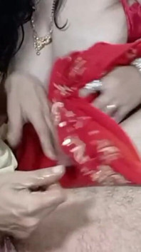 Hintli chubster'ın anal seksini domaltarak kutlamak için sevgililer günü kutlu olsun