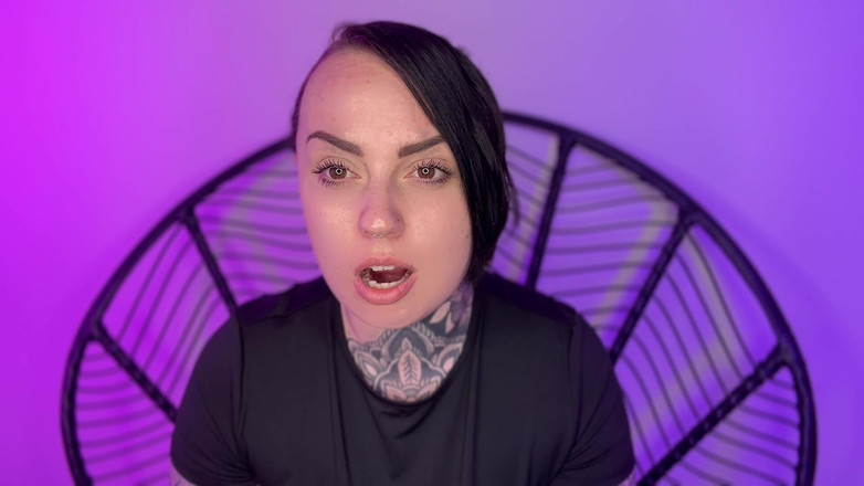 Miss Valentina: Zívání fetiš před spaním