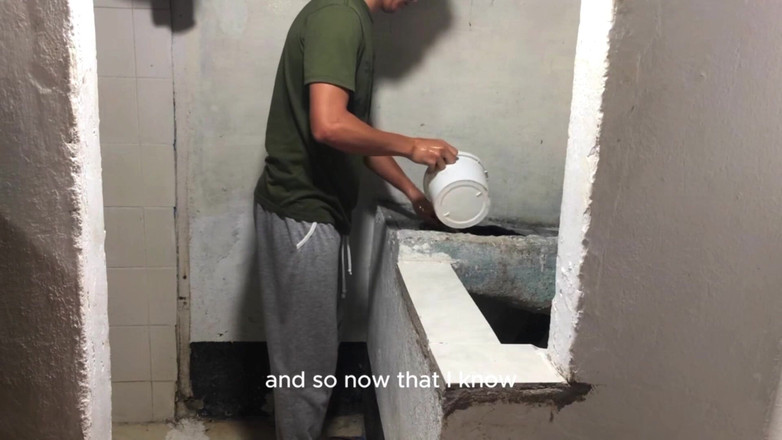 Rorono4zhot: 我的继妹和她的朋友被抓