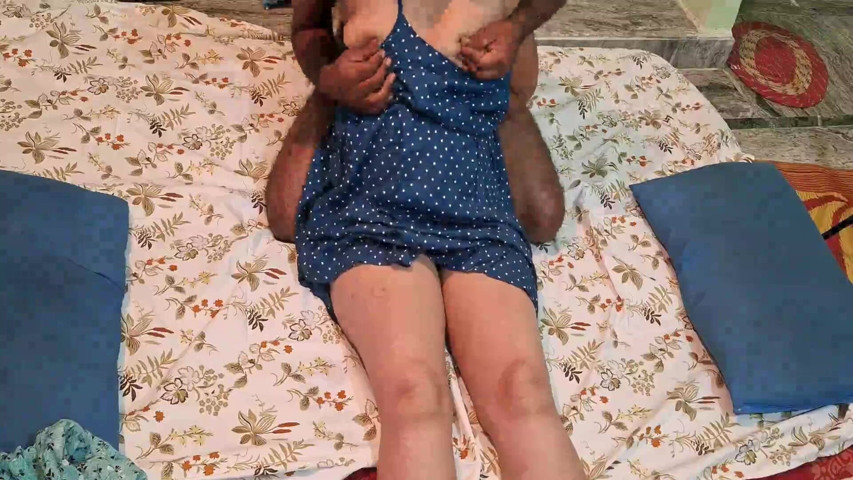 Busty Indian Housewife Having Sex with Husband (Sexy Sindu)
