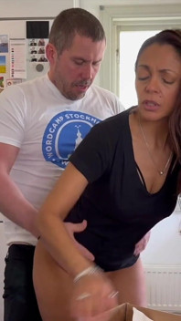 Horny Wife Offers Her Pussy in the Kitchen and Gets Fucked Hard