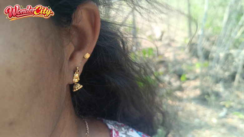 Magilmathi: Romantik panas luar Tamil