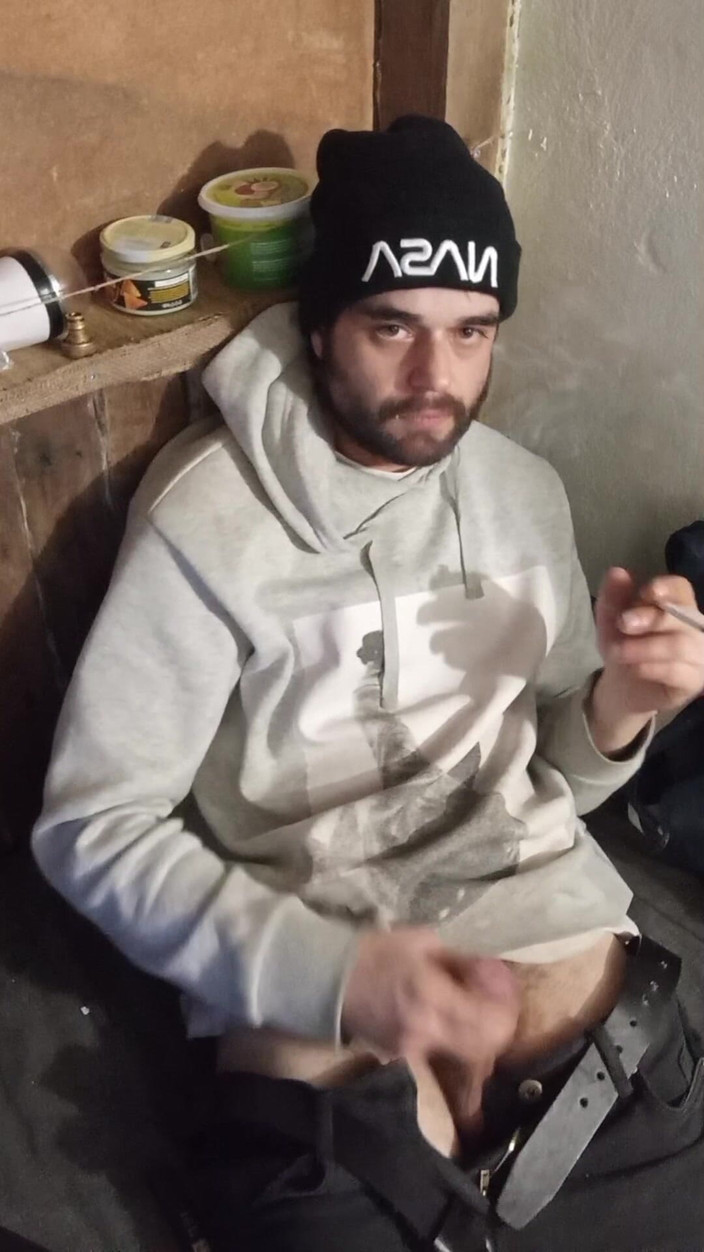 jerkofflover: 玩了两天我快射了