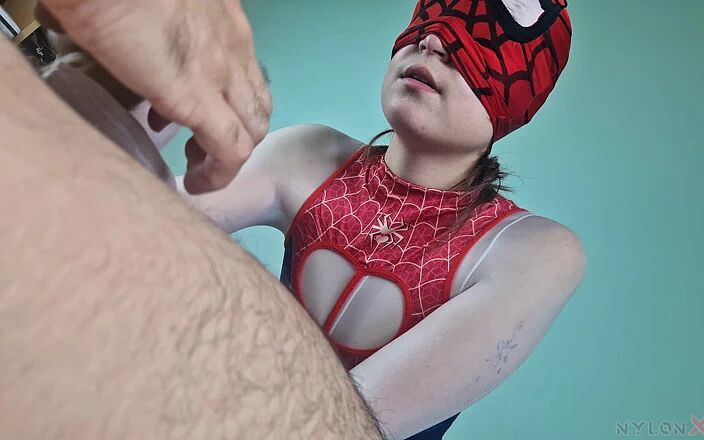 Nylon Xtreme VR: VR 180 3D Elena Clark Succhia-ragno
