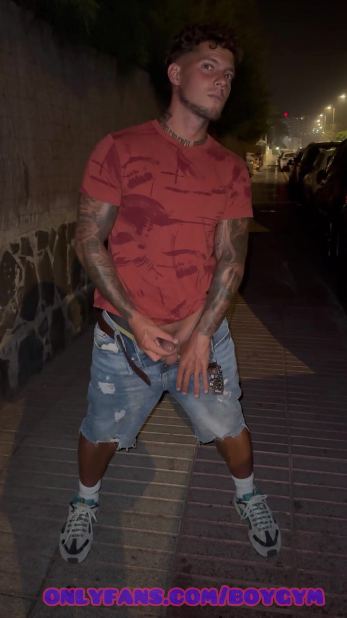 BoyGym: Venkovní chcaní na streetafter orgie party