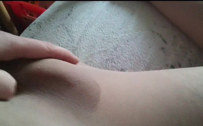 Carmen_Nylonjunge: Spermă pe nailon
