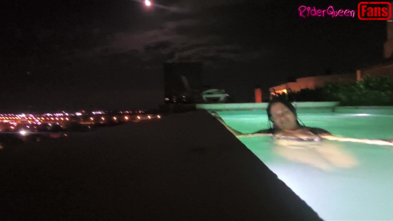 Only Riderqueen BBW Step Mom Latina Alone: 팬들을 위한 영상; Rq Just for You, Travel