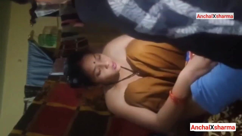 AnchalXsharma: Roztomilá indická dívka Desi Vášnivý sex v poloze cowgirl