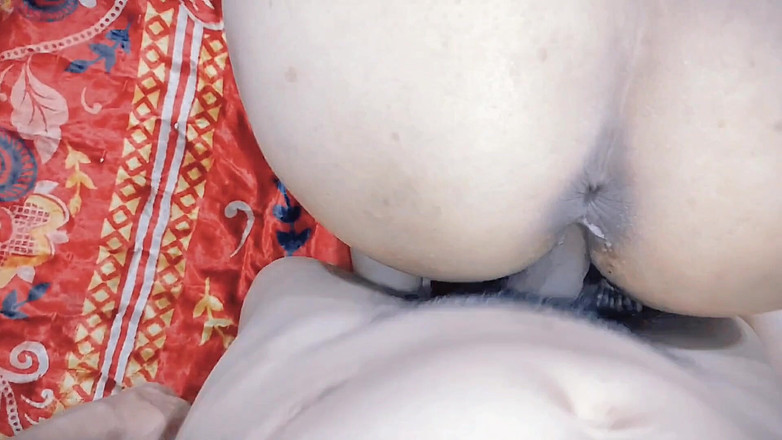 Pakistani CoupleX: Video viral rekaman seks tante seksi india xxxxx