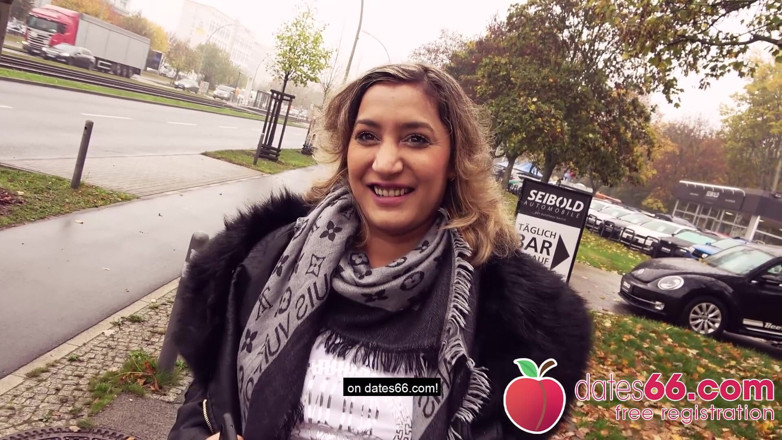 Dates66: Luar! Tante bahenol danka diamond ngentot sama rando di berlin! (Inggris)