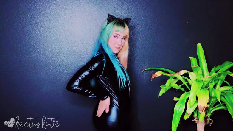 kactus kutie: Catgirl穿着连衣裤射精