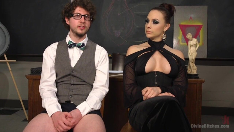 Divine Bitches by Kink: Scums