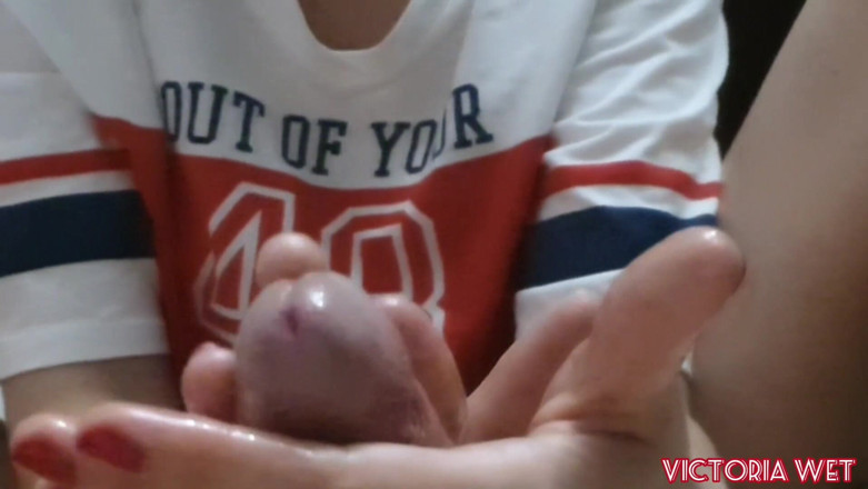 Victoria wet: Interesting handjob with cum