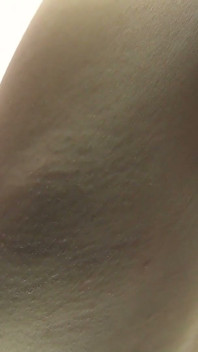 She Shows Them off Without Holding Back - Miina Konno Gives You Her Armpits in Close-up