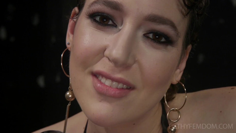 FilthyFemdom: Lilith luxe seni lilith luxe ile yerleştiriyor