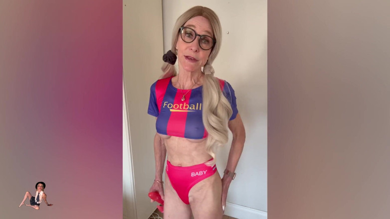 Deeliteful Jacy: Práctica de fútbol