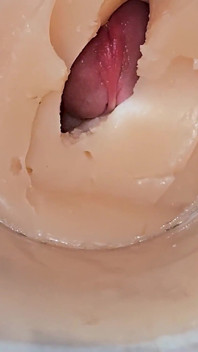 Kameran djupt inuti tight fitta fångar enorm sperma explosion