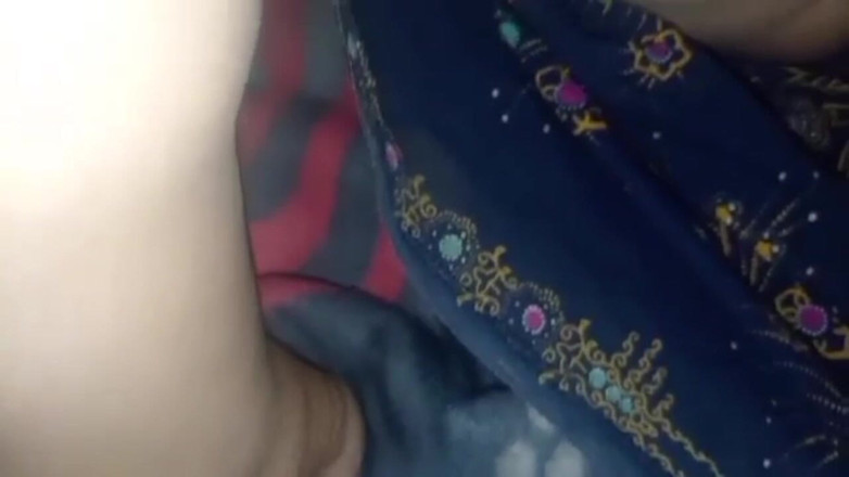 Sano lado: Magarni Ko Kura Nepali video romantik audio yang jelas percintaan