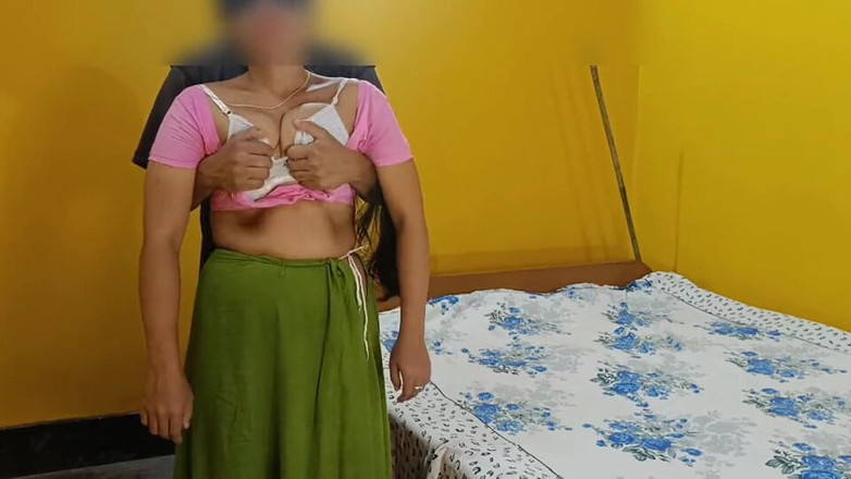 Namita: Bhabhi desi indienne sexy, vidéo de sexe viral avec l’ami...