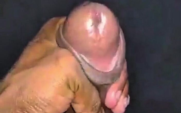Leddred: Thủ dâm một mình